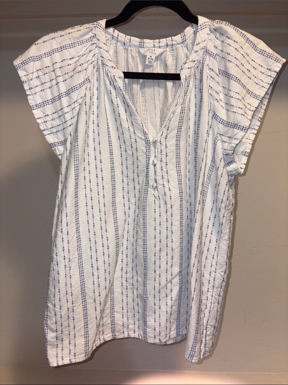 Time and Tru White Tunic with Blue Stripe Detail